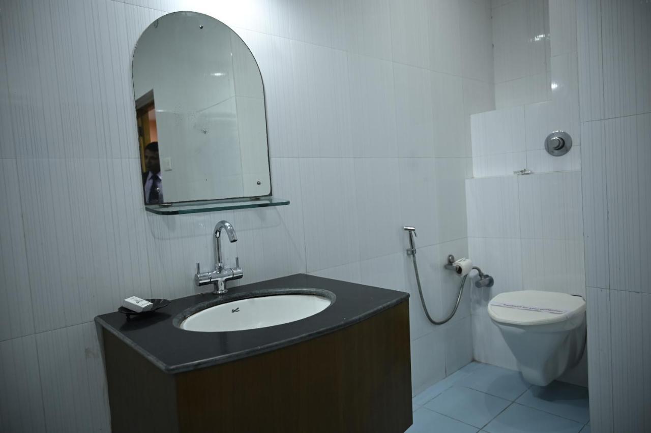 Hotel Dooars Mountain Alipur Duar Kültér fotó