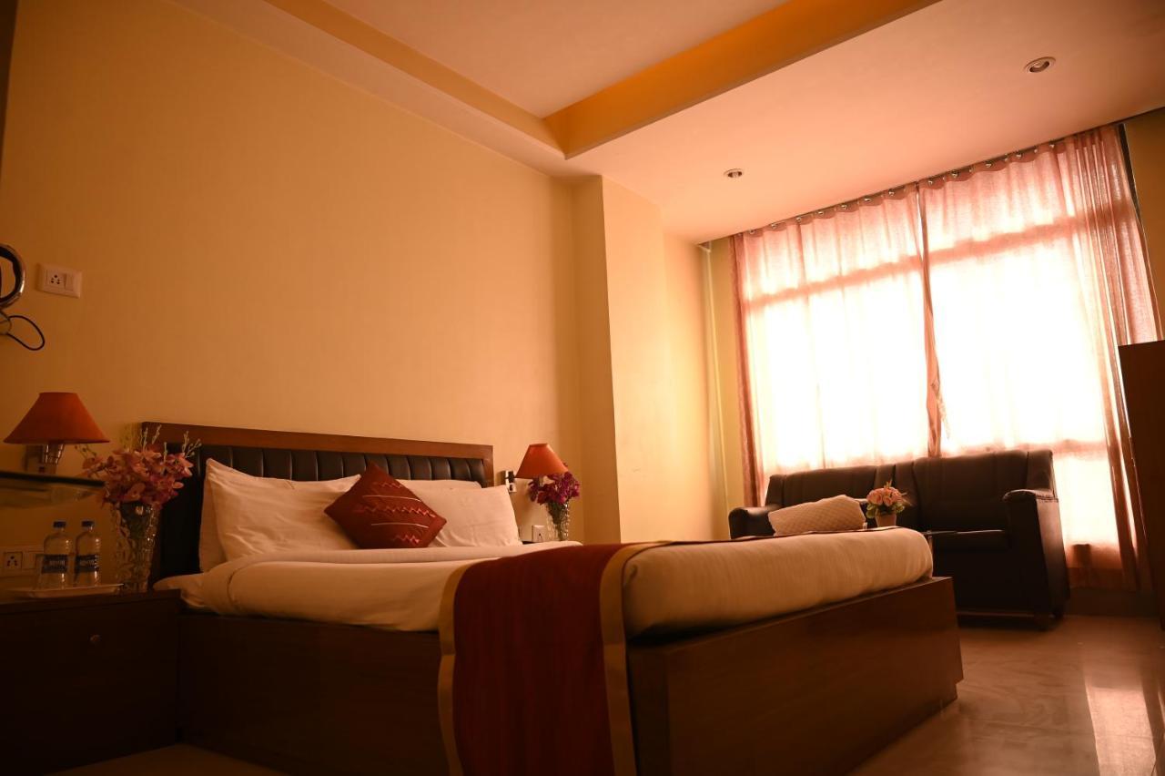 Hotel Dooars Mountain Alipur Duar Kültér fotó